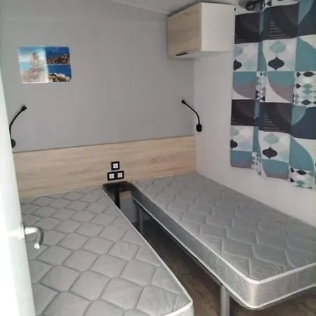 Camping Mobil Avec Vue Exceptionnelle *