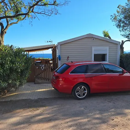 Mobil Avec Vue Exceptionnelle Camping