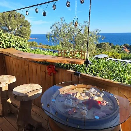 Mobil Avec Vue Exceptionnelle Camping