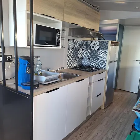 Mobil Avec Vue Exceptionnelle Camping